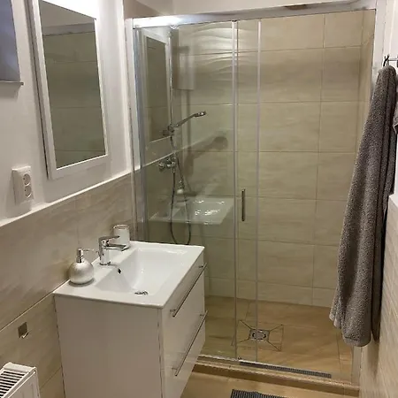 Szanyi *