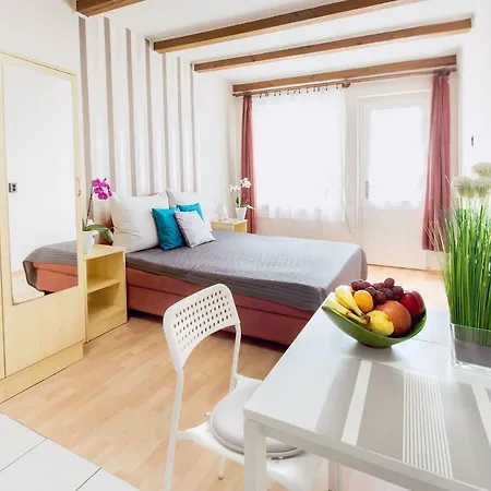 Szanyi Apartmán *